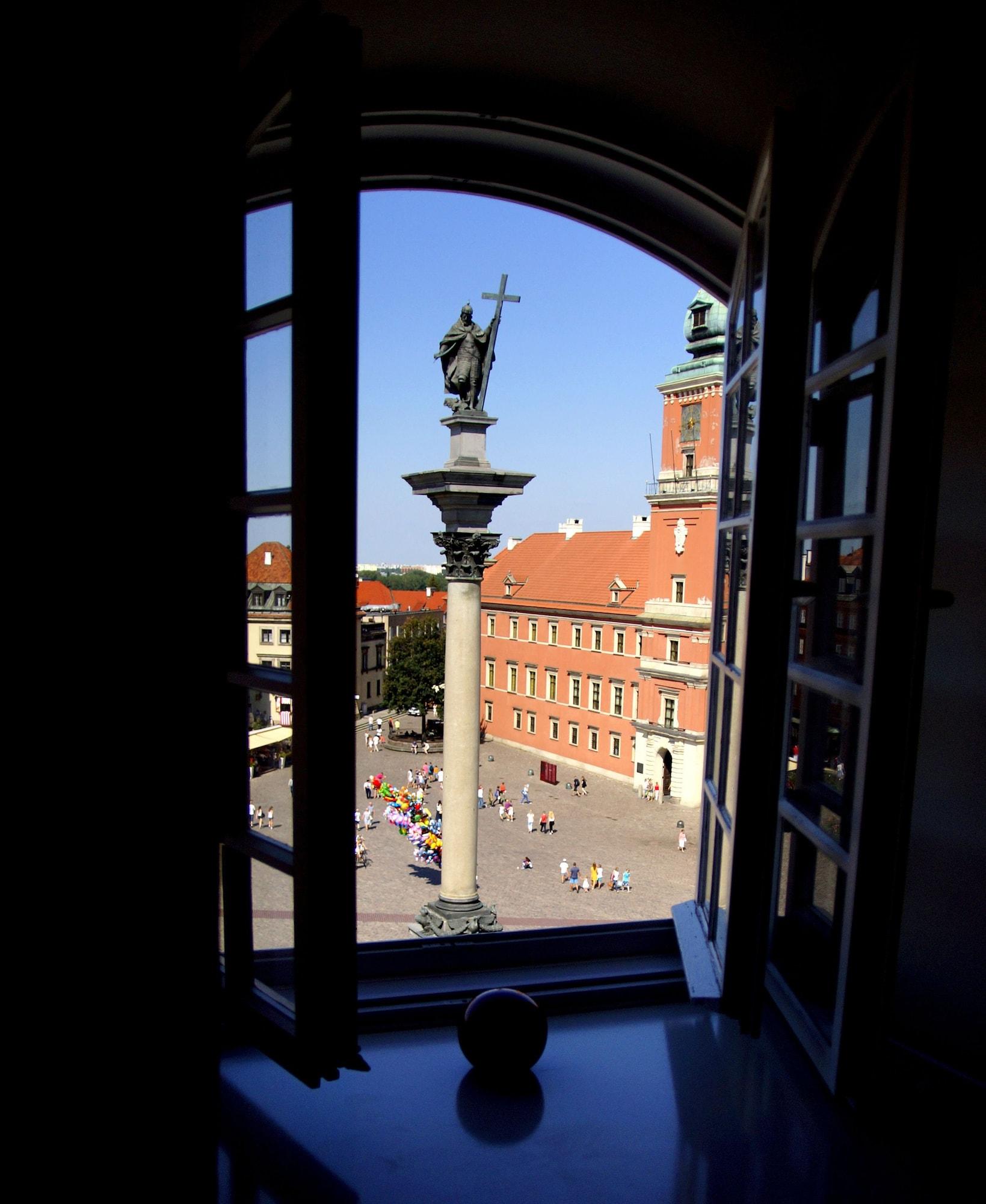 Goscinne Dom Literatury Warschau
