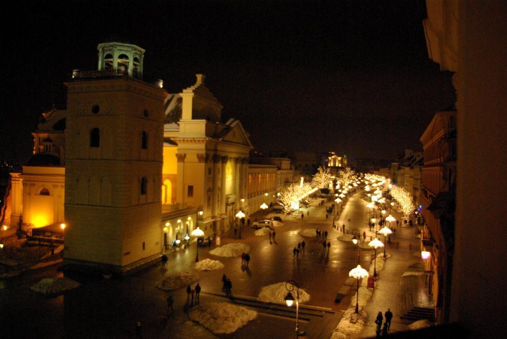 Goscinne Dom Literatury Varšava