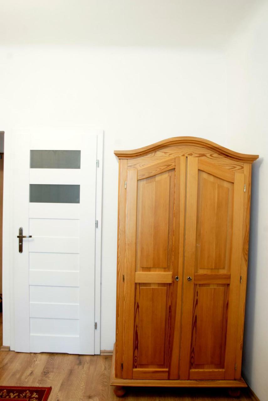 Bed & Breakfast Goscinne Dom Literatury